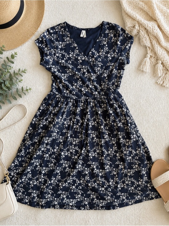Pact Dresses & Skirts - PACT Organic Cotton Navy Floral Faux Wrap Fit & Flare Dress Women’s Medium